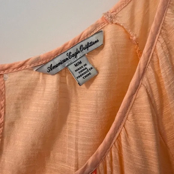 America Eagle Peach Southwestern Top - Picture 2 of 7